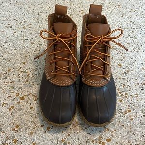 LL BEAN bean boots size 8 women’s short boot
